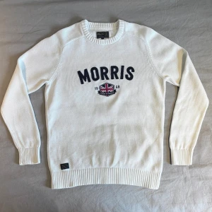Jättefin Morris Tröja  - En jättefin Morris tröja i strl M men känns mer som S. Jag köpte den för ungefär en månad sen och säljer eftersom den inte passade så bra. 