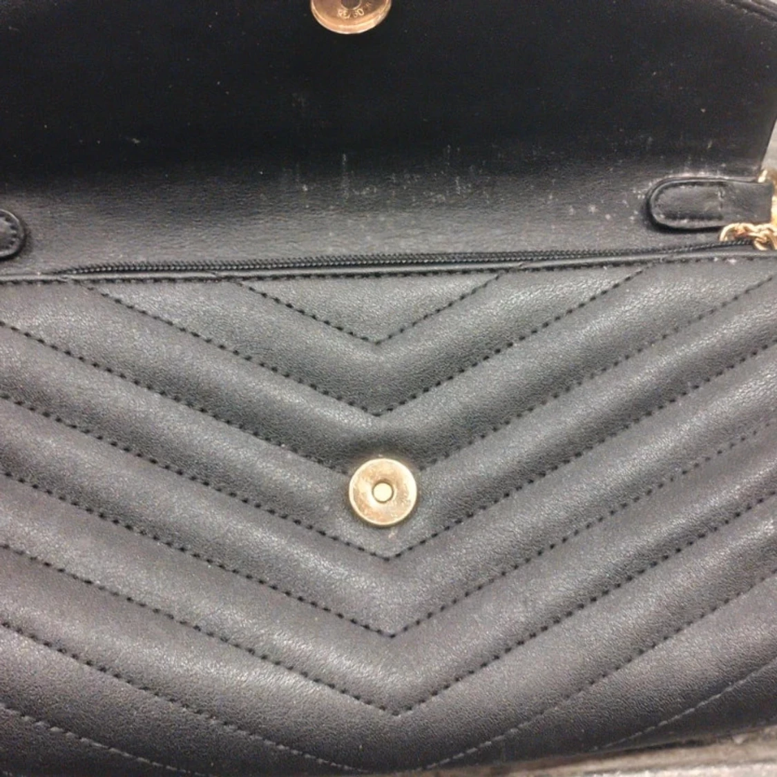 Svart YSL kuvertväska med kedja - 1