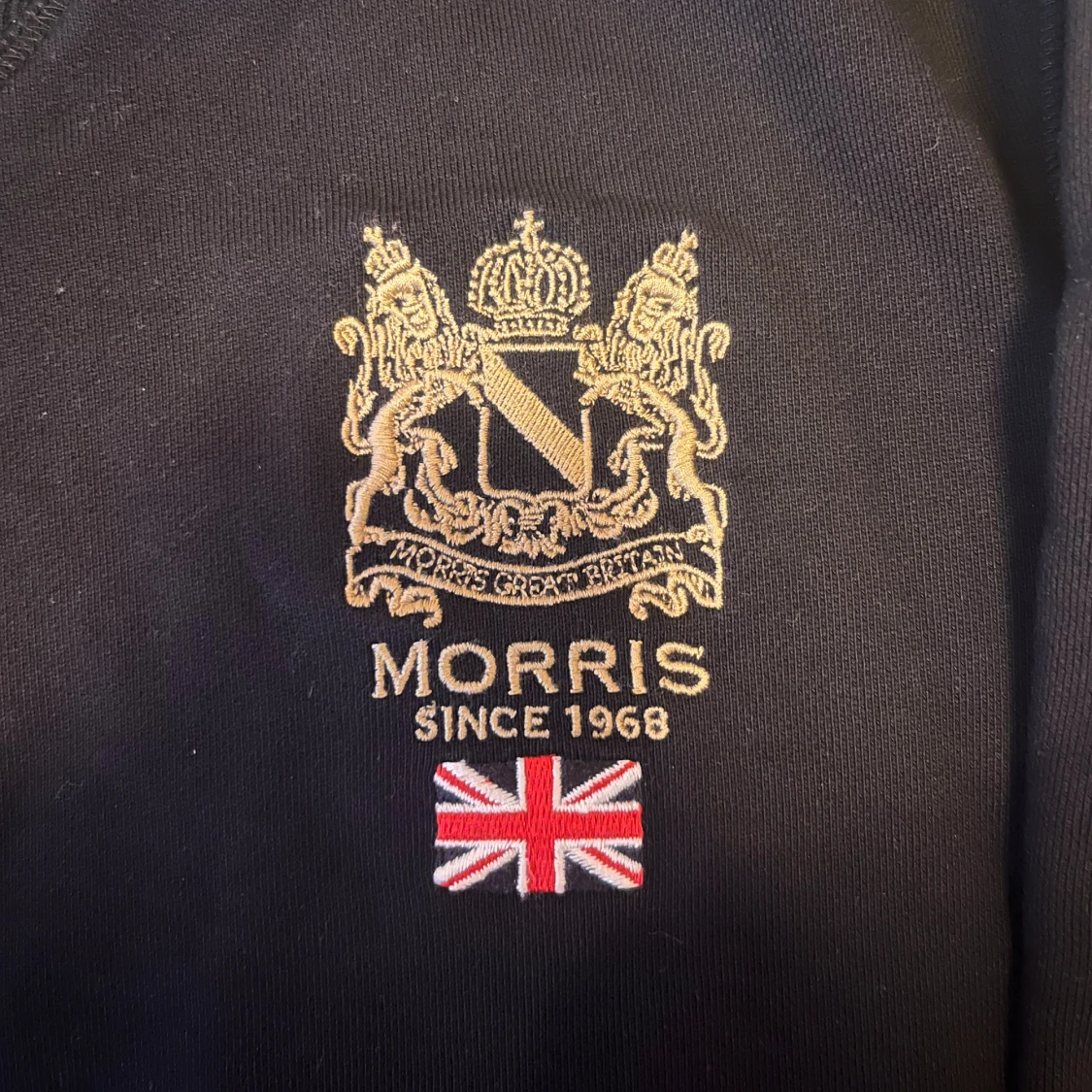 Svart sweatshirt från Morris med brodyr - 2