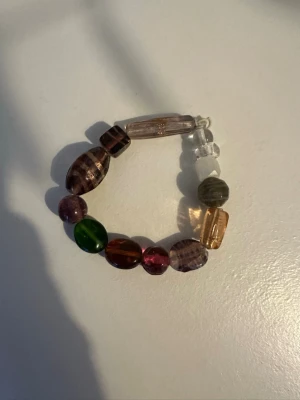 Egengjord armband - Har gjort den själv. Köparen står för frakten!