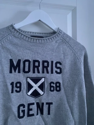 Morris tröja - Riktigt snygg och stilren Morris tröja i toppskick! Skriv vid minsta fråga eller fundering! 😁