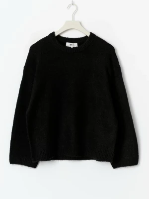 Svart stickad tröja gina - en svart stickad tröja från gina i storlek xs, bra skick❤️❤️