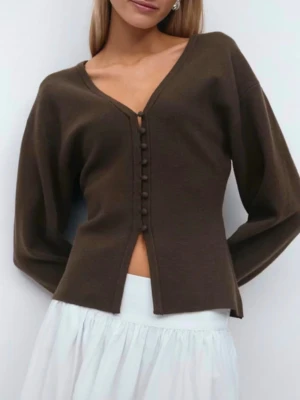 Topp - Storlek m från Gina tricot, ny och slutsåld! 