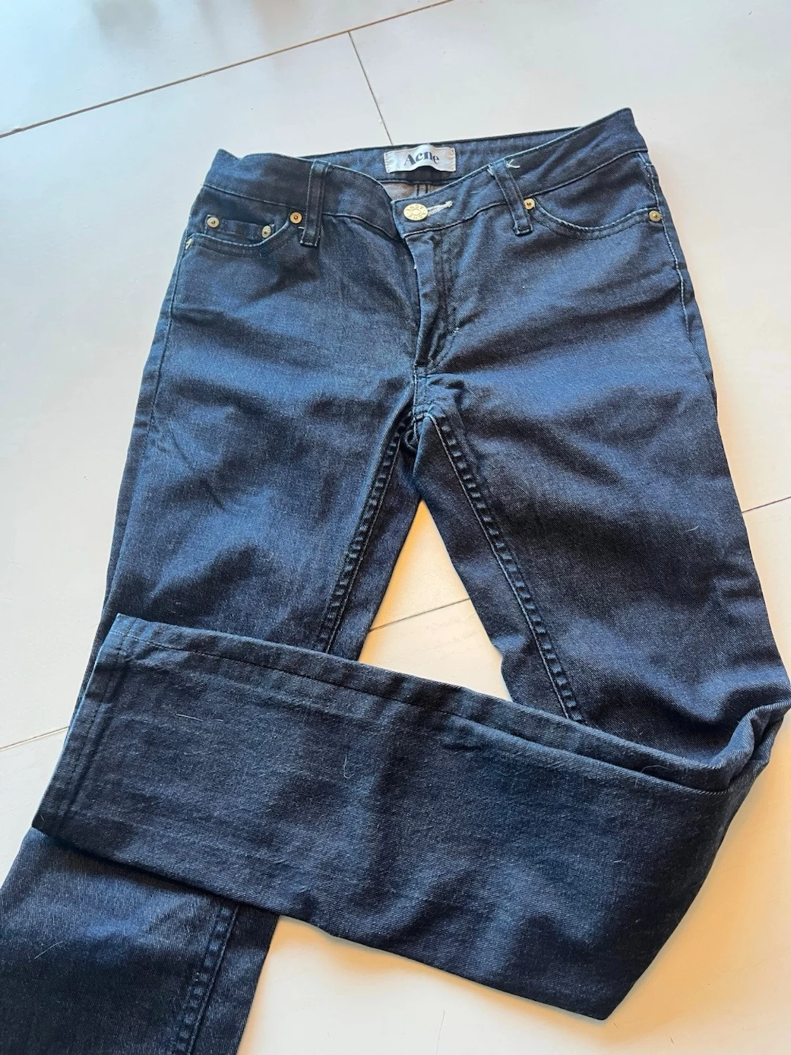 Mörkblå jeans från Acne Studios - 2