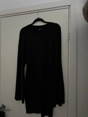 Klänning Ginatricot  - Använd få gånger , Stl S