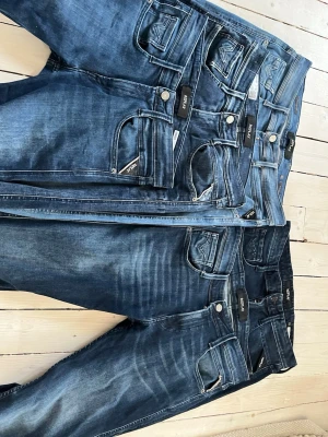 Replay jeans  - Hej, jag säljer replay bulk. Ny pris för alla: 9000kr mitt pris för alla får du privat. Skriv vid frågor och funderingar 