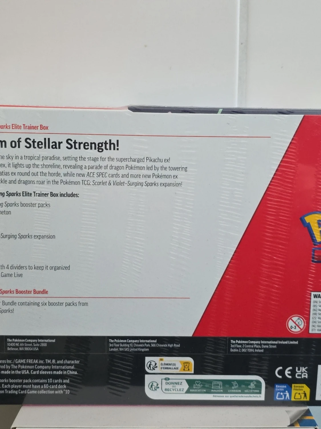 Pokémon Scarlet & Violet Surging Sparks erb + booster bundle