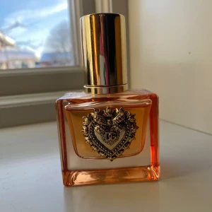 Dolce & Gabbana Devotion Intense 30 ml - Devotion Intense 30 ml. Endast tagit kanske 15 spray 