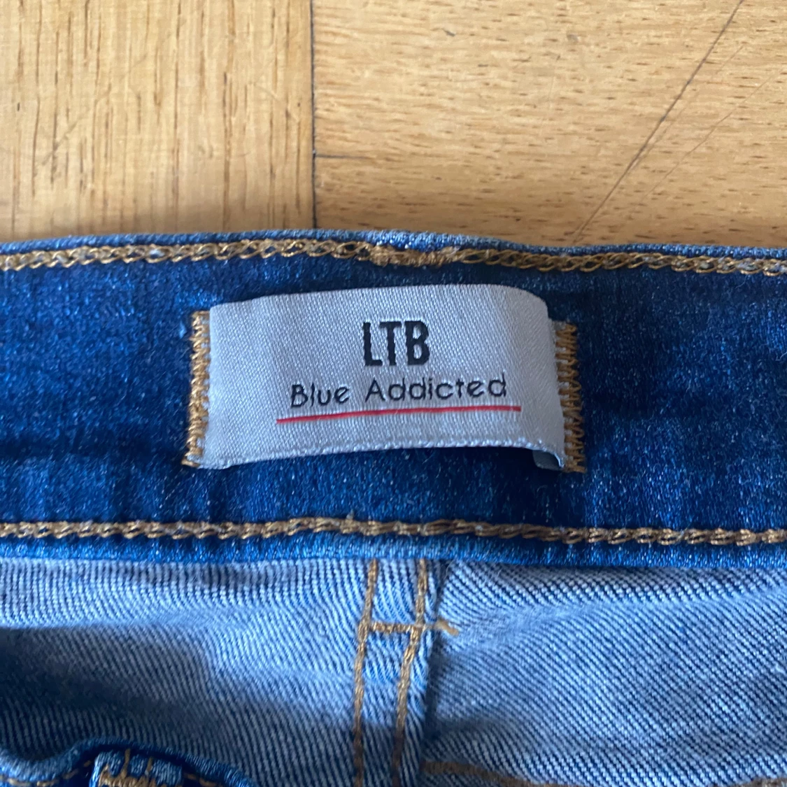 Blå bootcut jeans från LTB - 4
