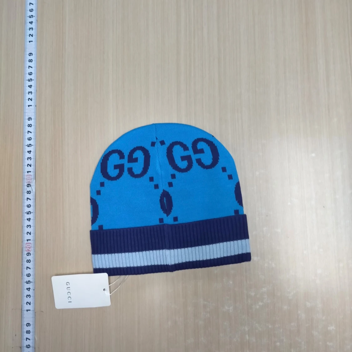 Blå mössa från Gucci med GG-logga - 1