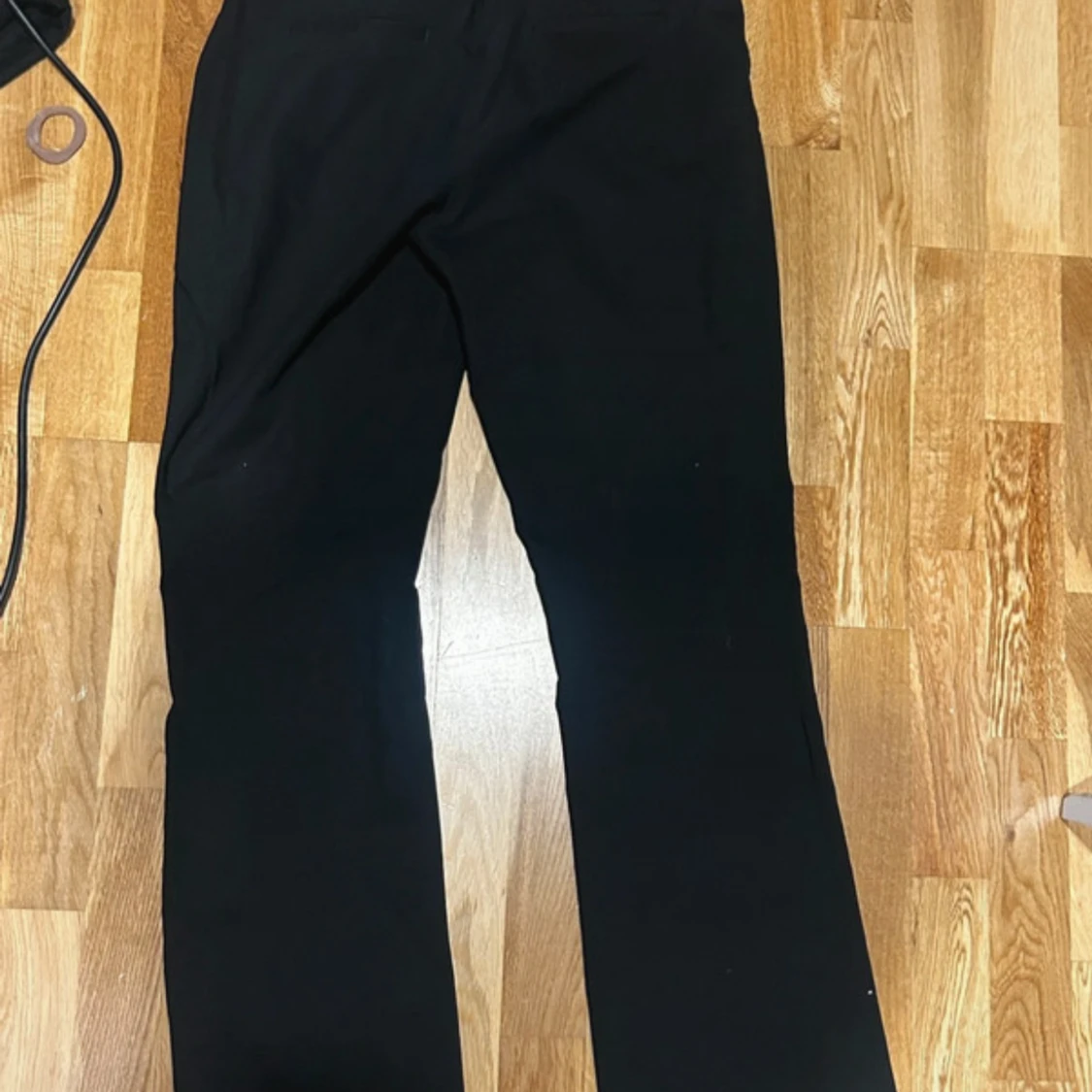 Svarta bootcut byxor i bomull - 1