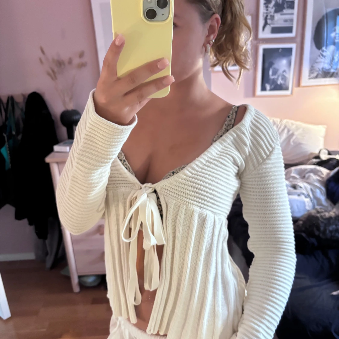 Vit stickad kofta från Hunky Dory