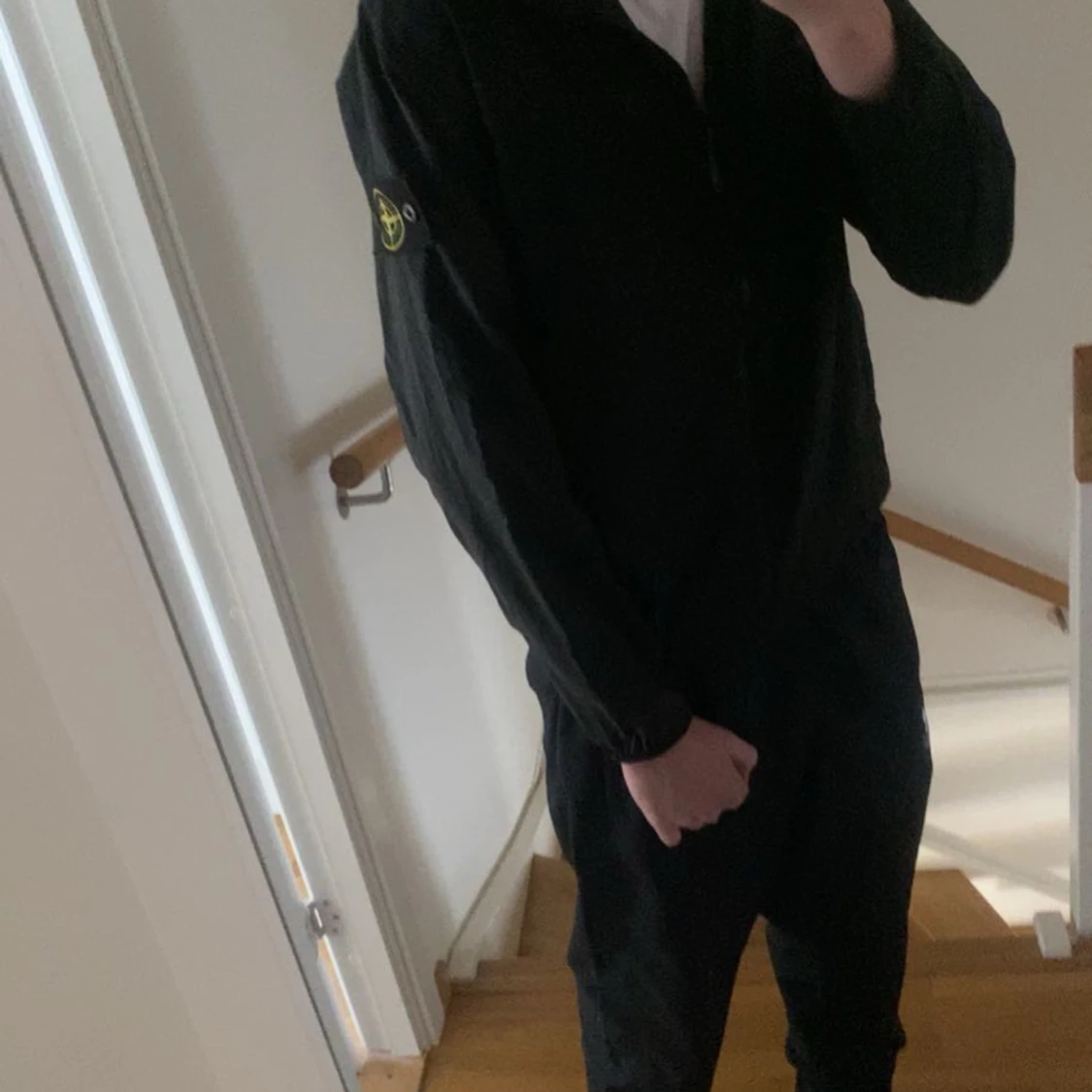 Svart vindjacka från Stone Island