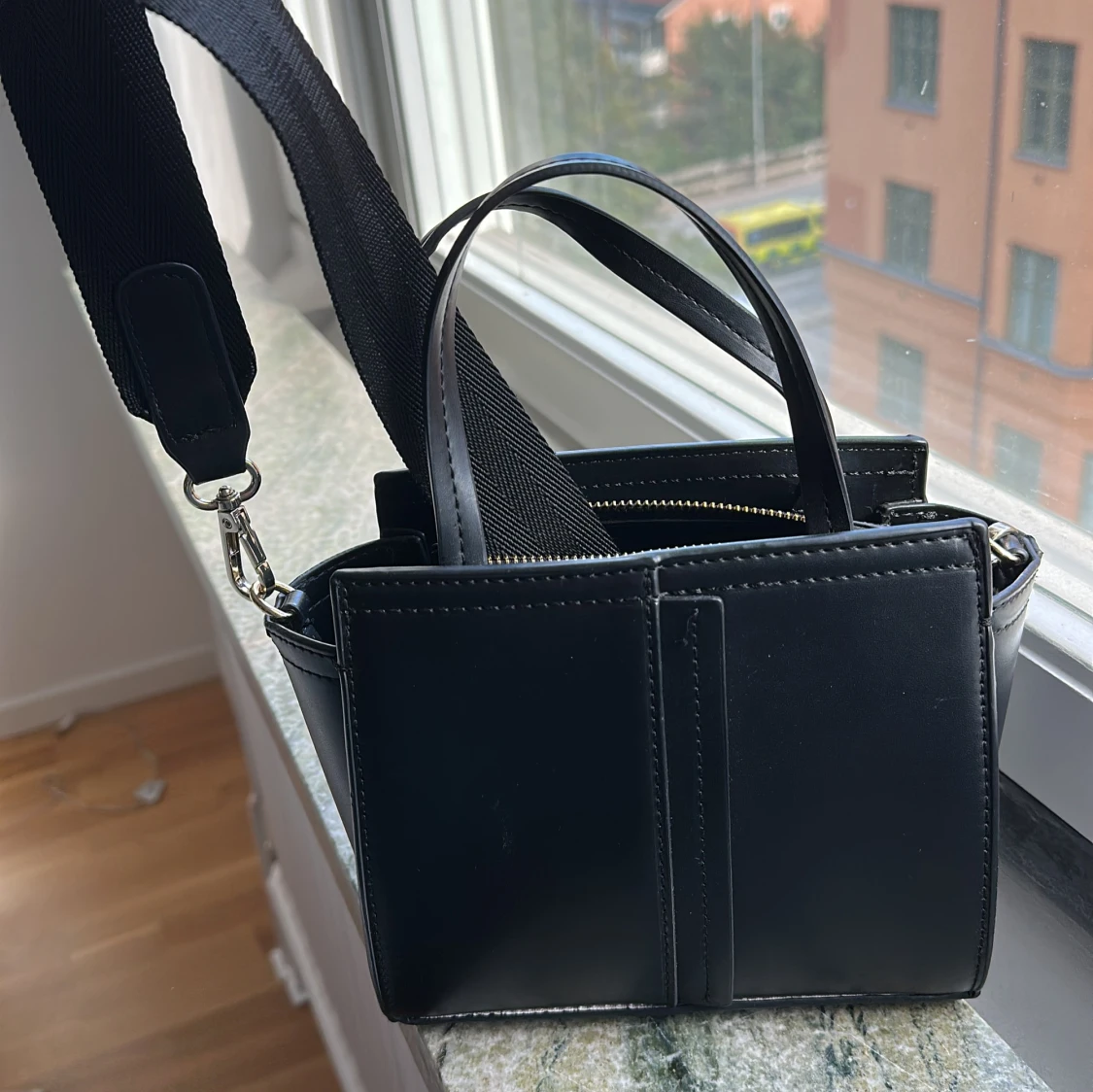 ZARA väska  - 2