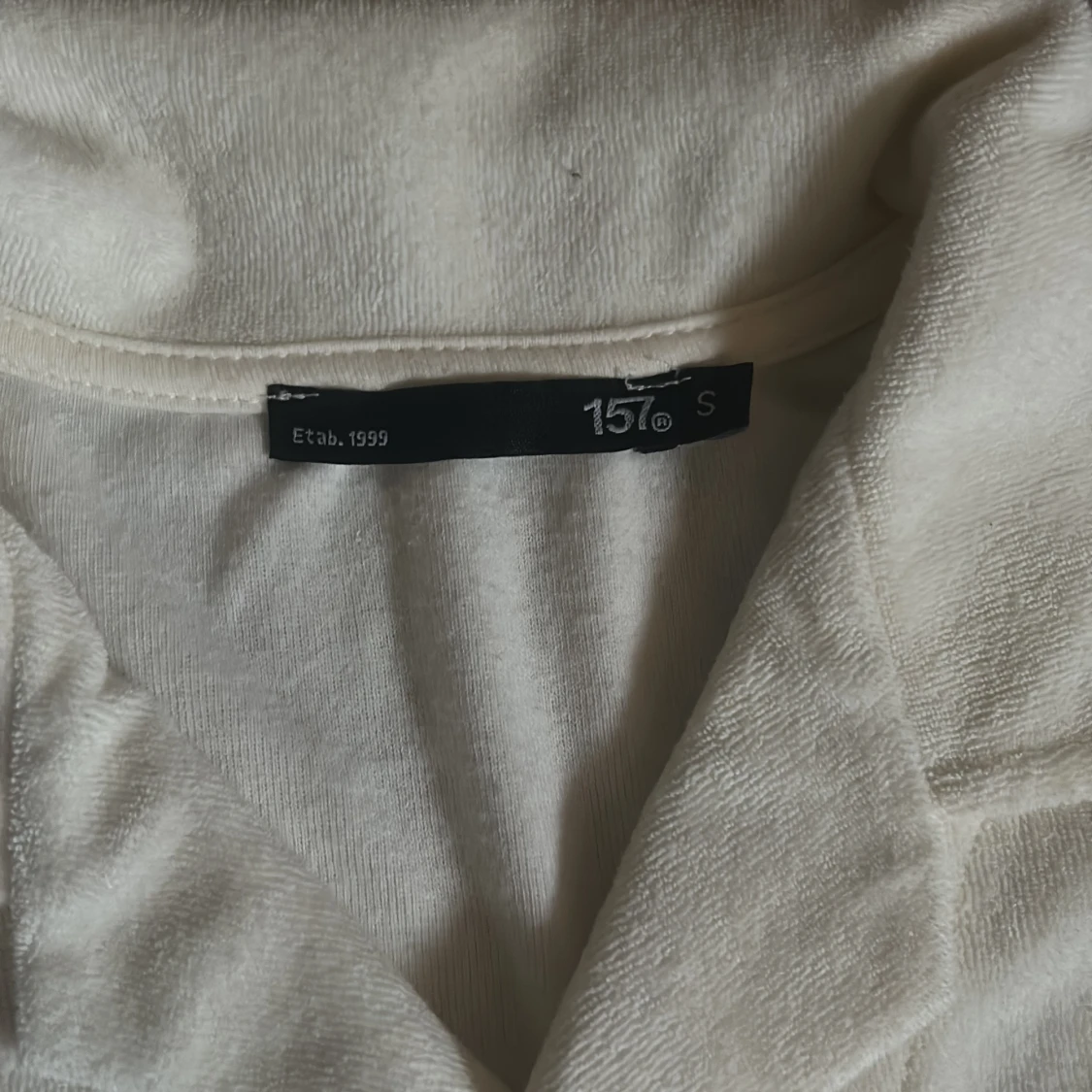 Vit kortärmad skjorta från 157 - 2