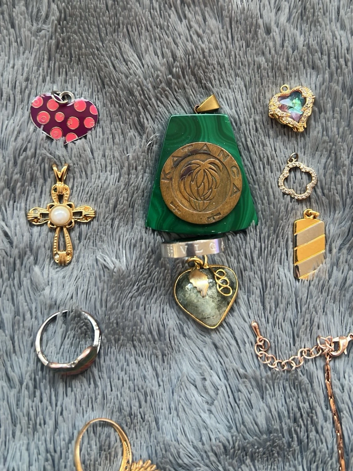 Samling vintage smycken i guldton - 3