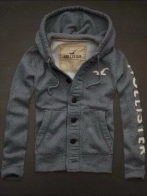 Vintage Hollister Cardigan Med Knappar (sjukt sällsynt)  - Säljer denna otroliga sällsynta och feta Hollister cardigan med knappar | Perfekt Skick | Längd ≈ 62cm, Bredd armhåla - armhåla 53 cm | Modell 175, 68 kg | PRIS KAN DISKUTERAS!