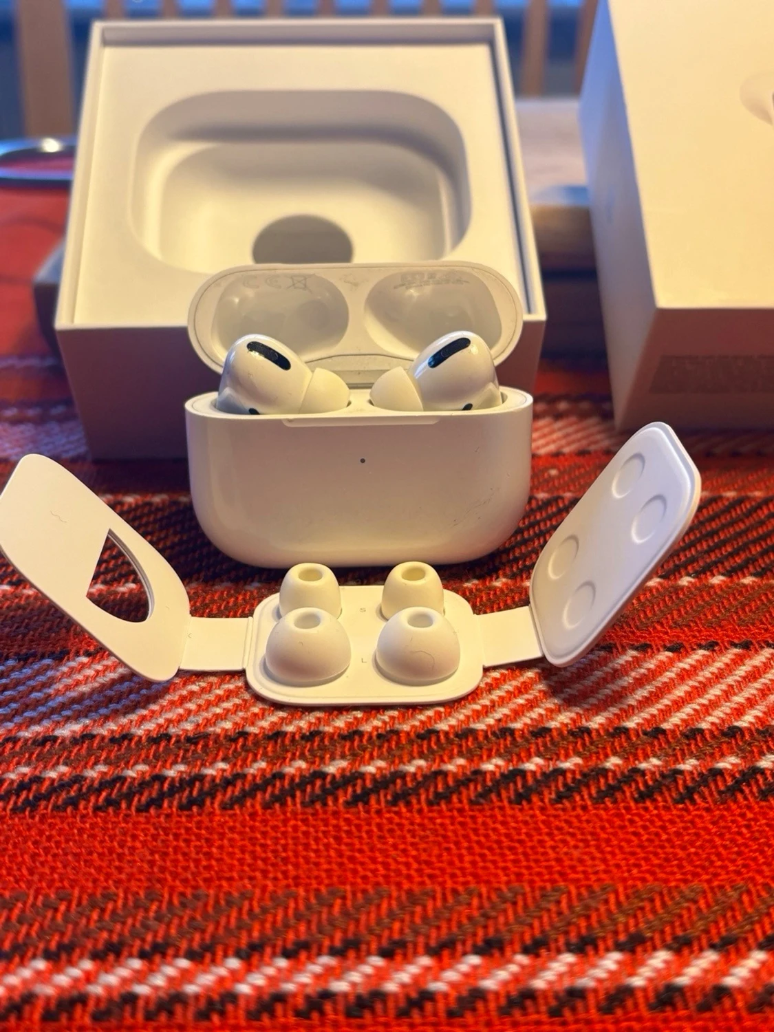 Apple AirPods