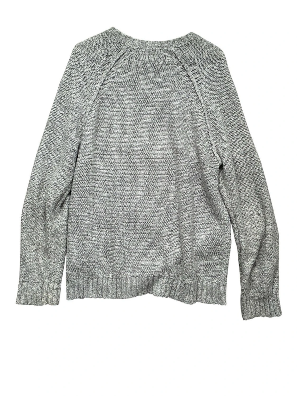 Stickad grå tröja  - 1