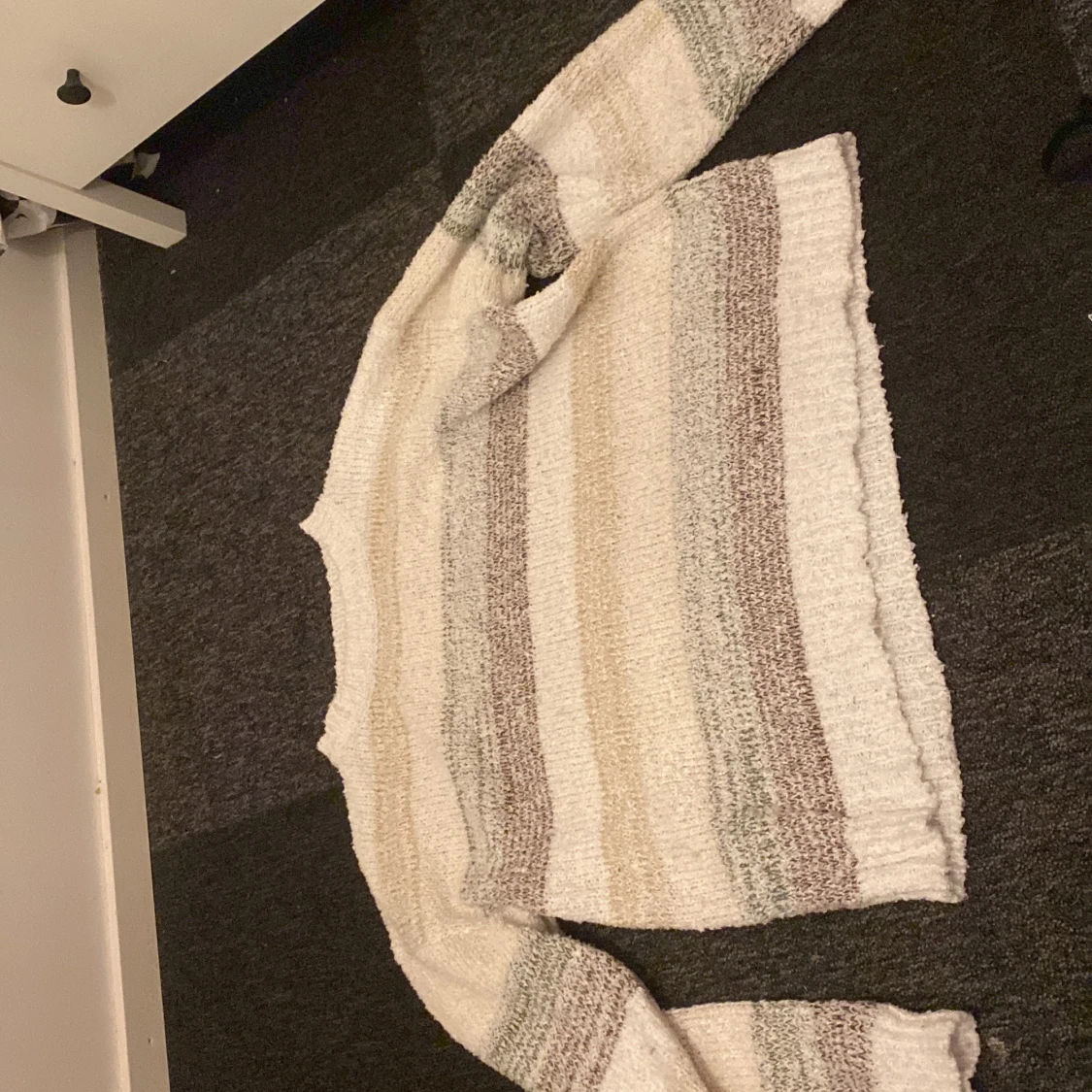 Randig stickad tröja från SHEIN