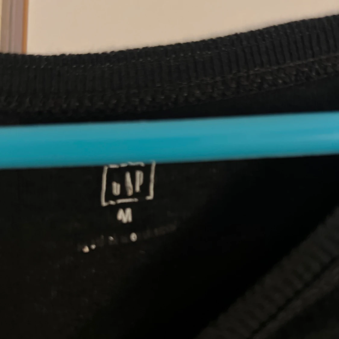 Svart långärmad topp - 3