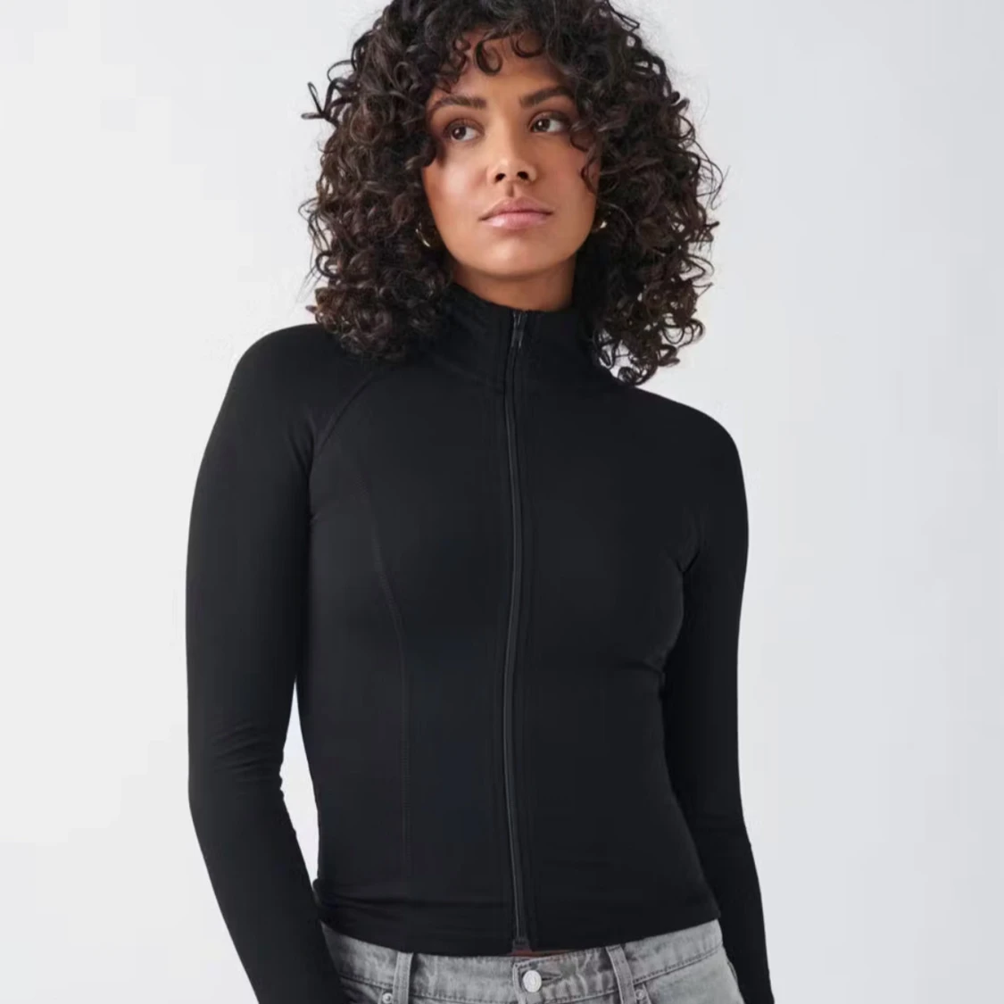 Svart tight ziptröja med lång ärm