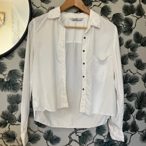 Vit skjorta bomull - Fin skjorta från Zara i bomull