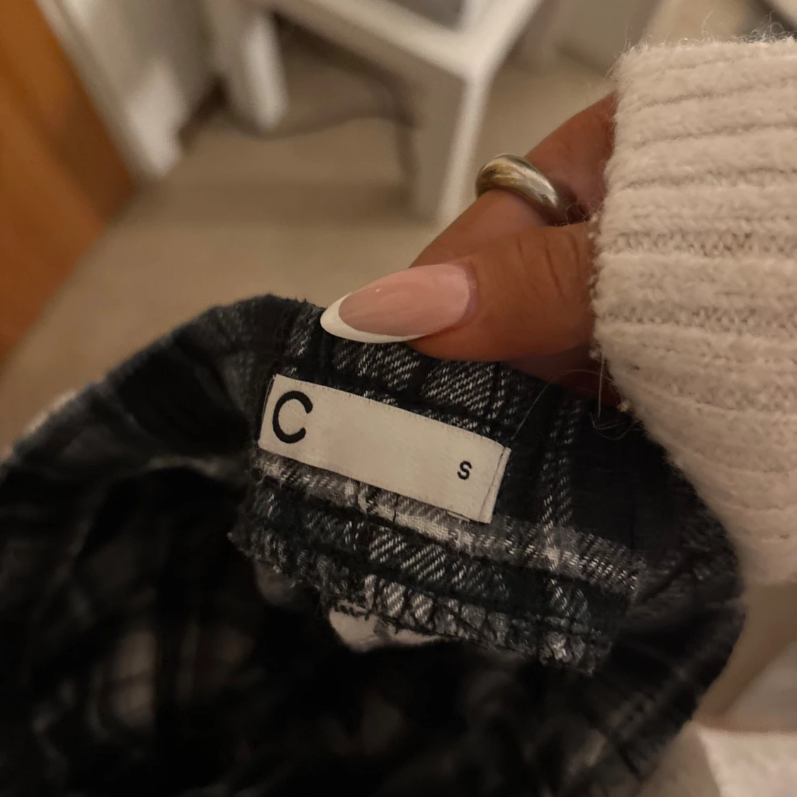 Svarta och vita rutiga pyjamasbyxor - 2