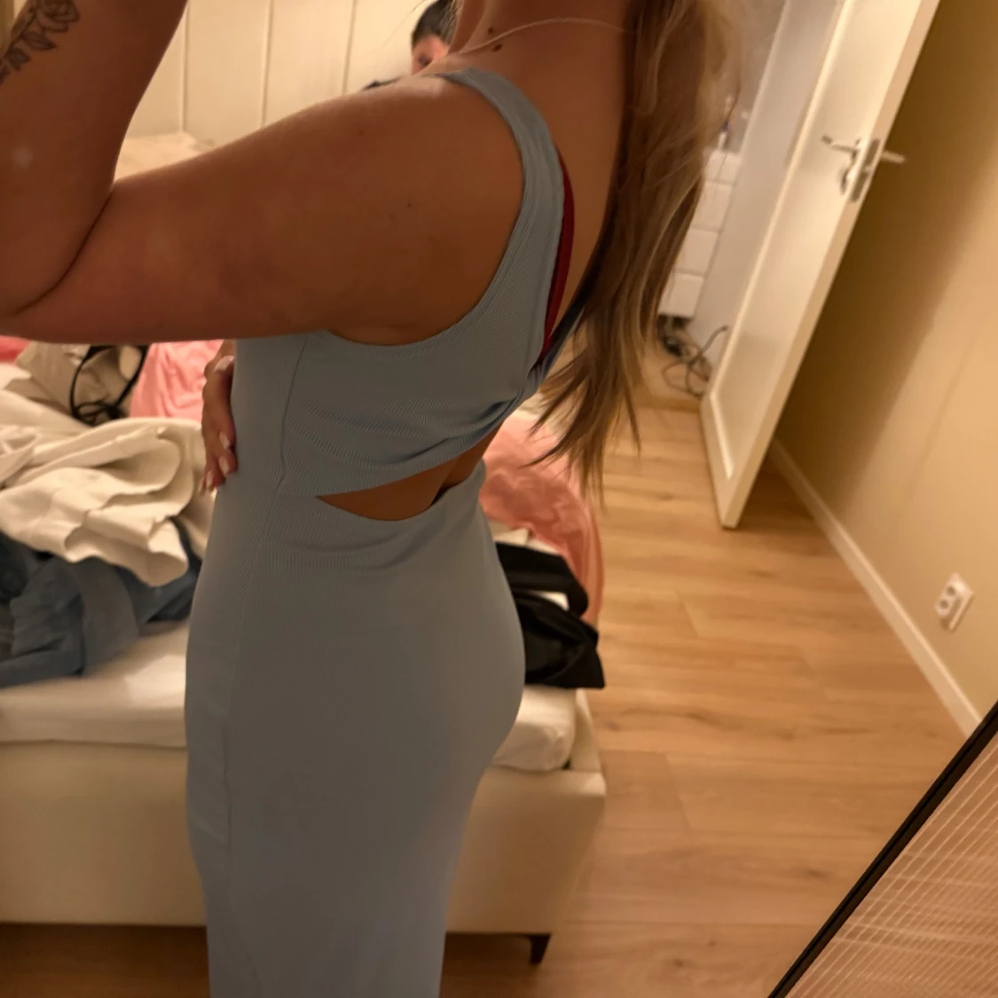 Ljusblå ribbad långklänning - 1