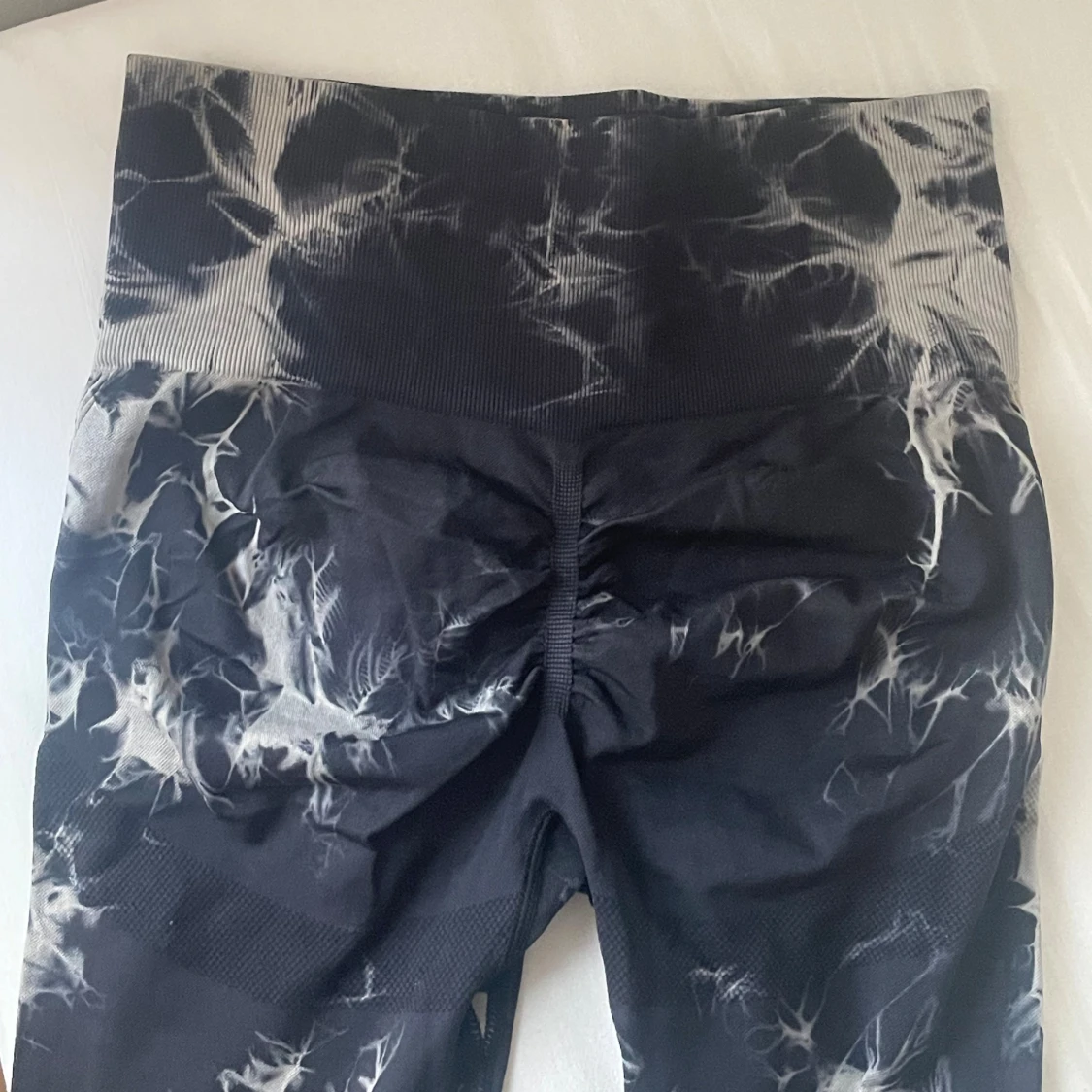 Svarta träningsbyxor  - 2