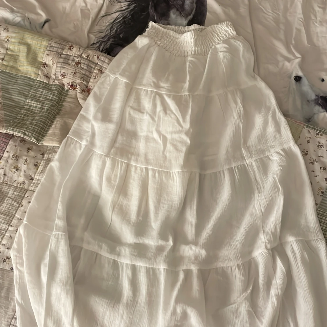 Vit långkjol från H&M - 1