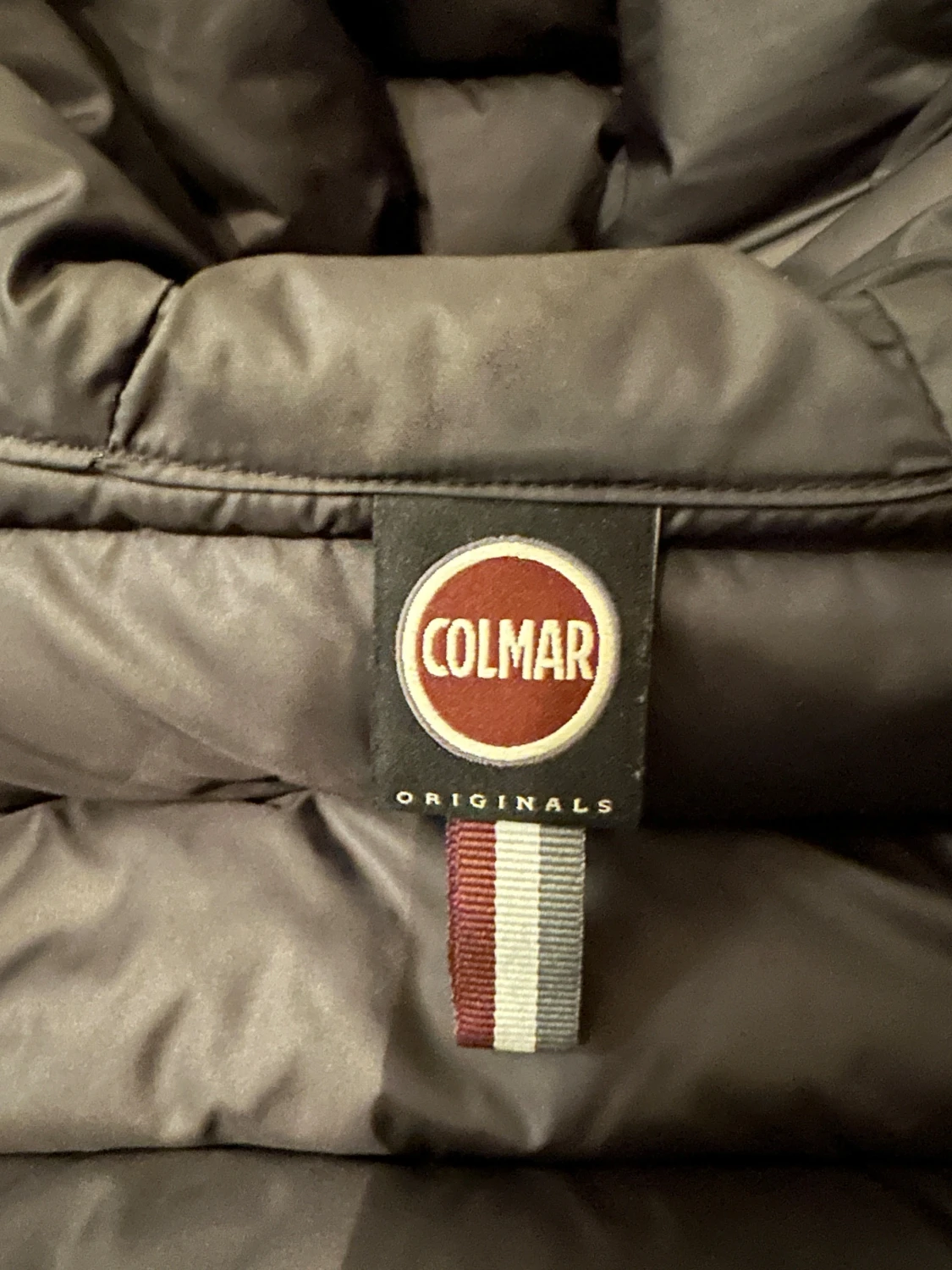 Svart dunjacka från Colmar - 5