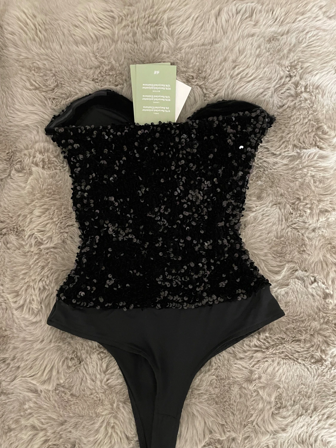 Glittrig svart body - 2