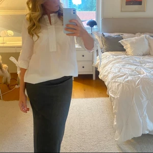 Vit blus - Vit blus, bra skick💞