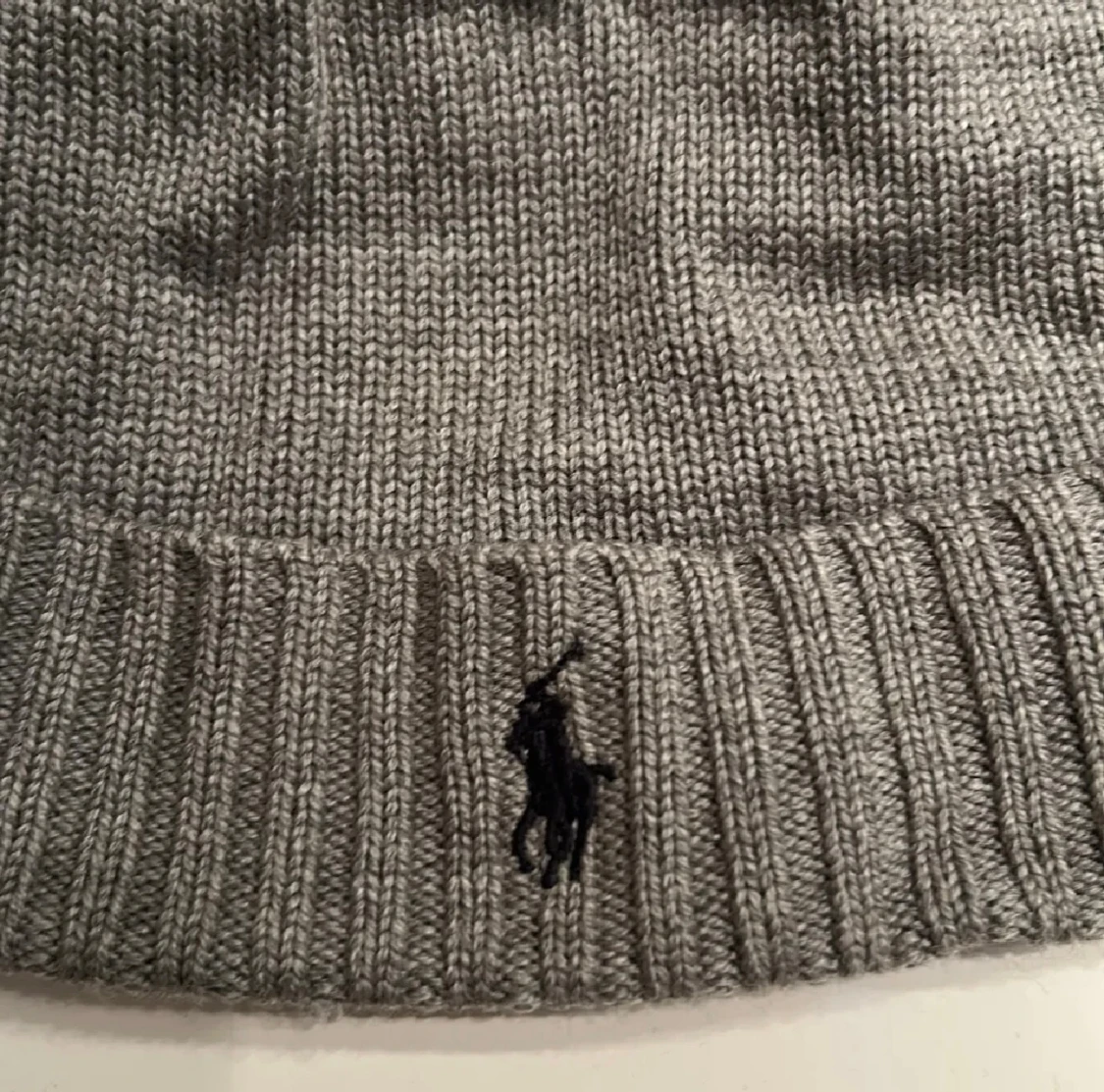 Grå mössa från Polo Ralph Lauren - 1