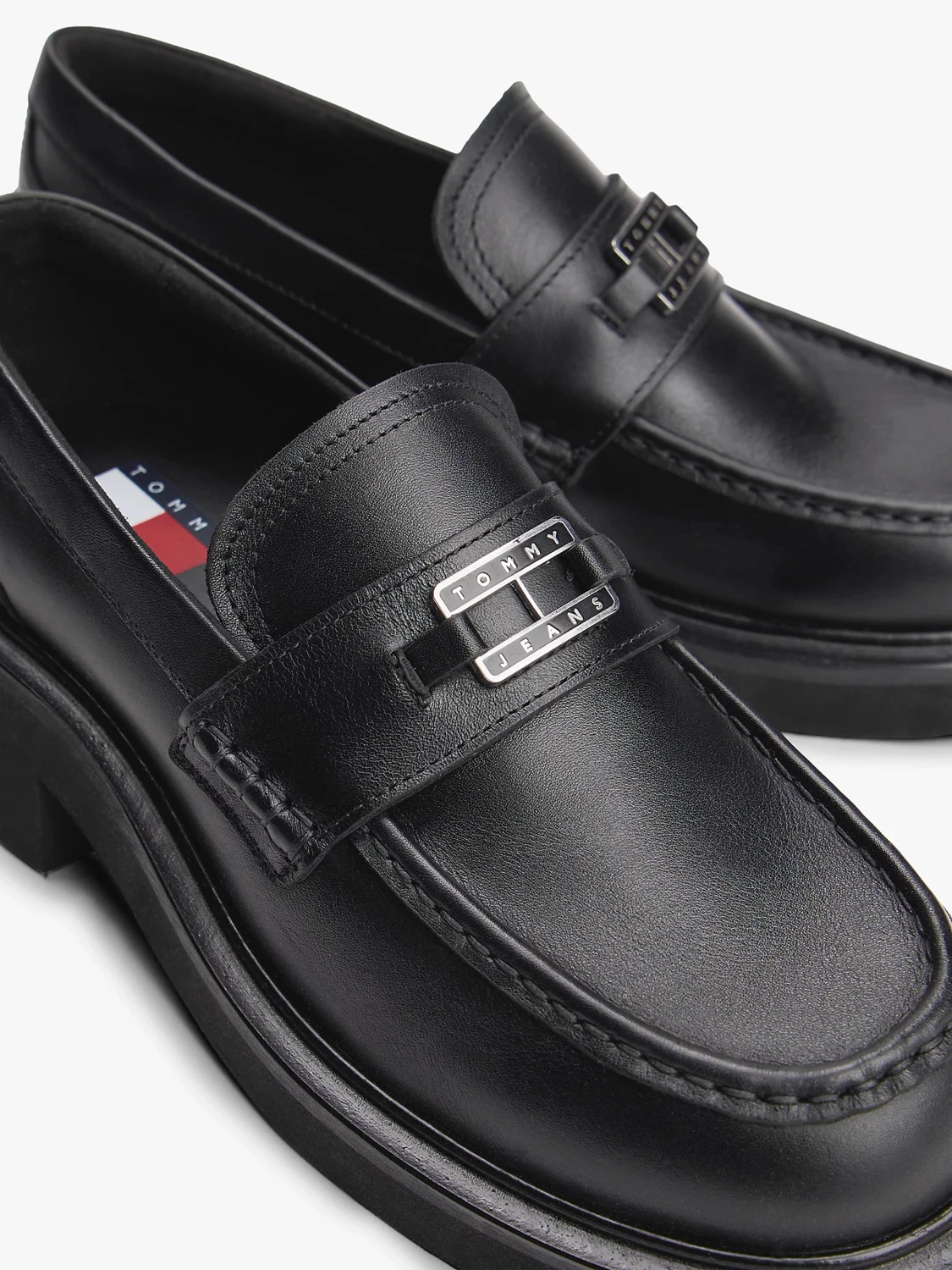 Nya svarta loafers Tommy Jeans skinn stl36 - 1