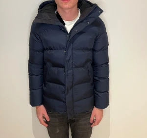 J.lindeberg jacka  - Helt ny | S men passar M