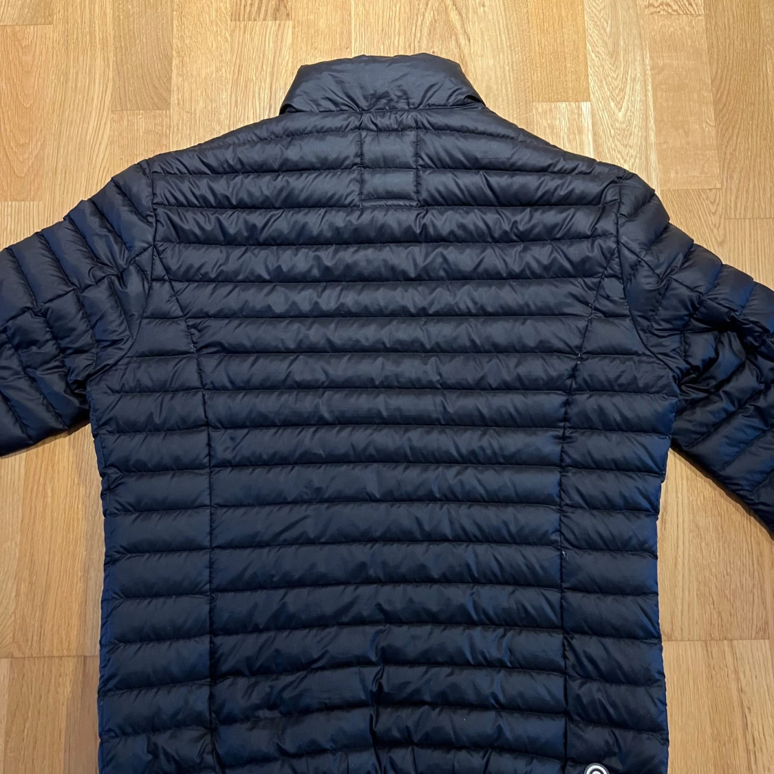 Svart dunjacka från Colmar - 3