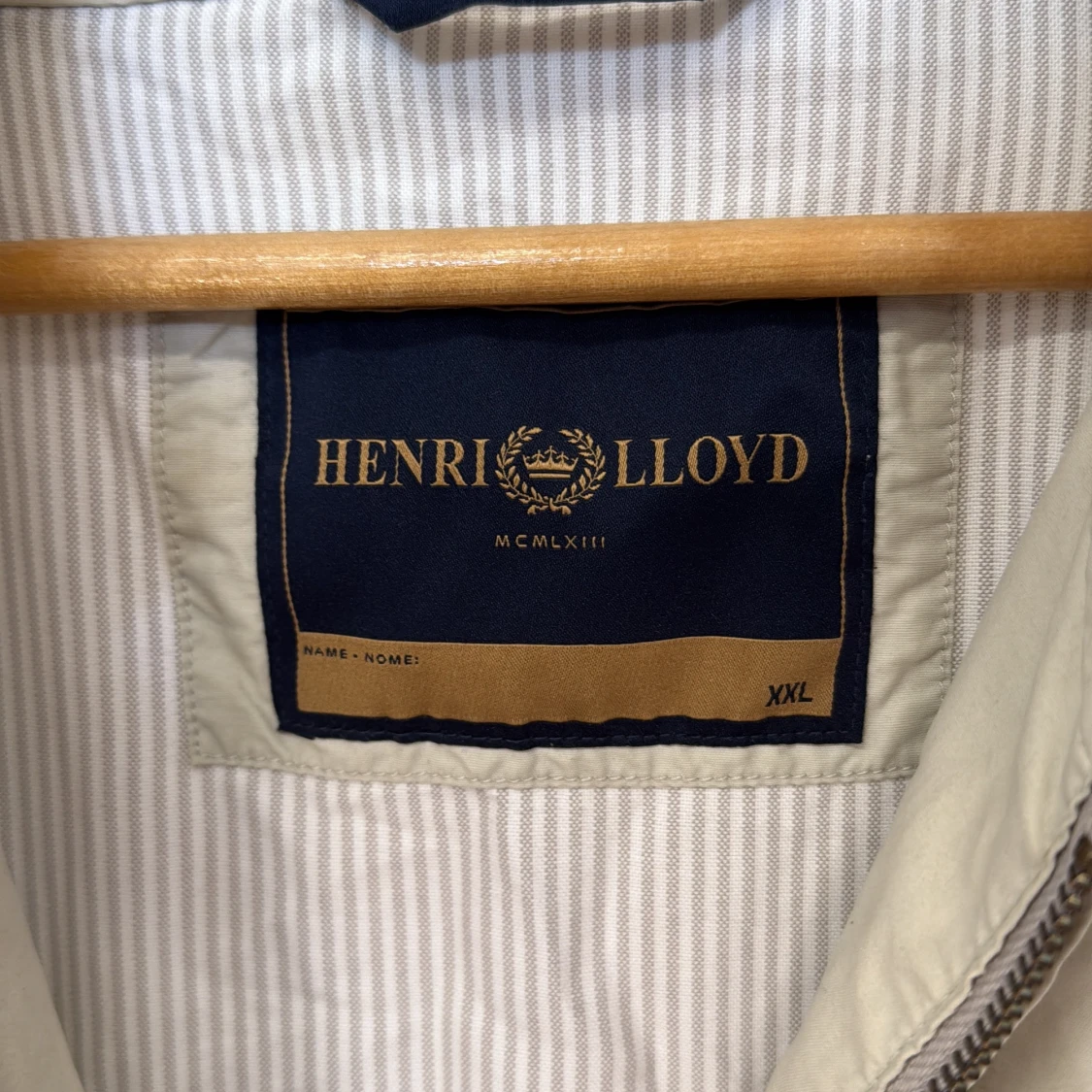 Beige vindjacka från Henri Lloyd XXL - 2