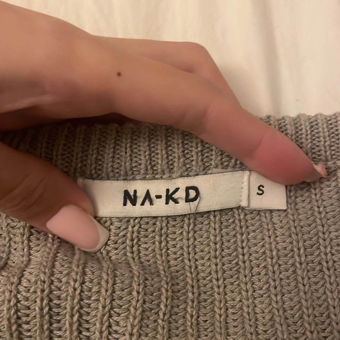  stickad tröja från NA-KD - 1