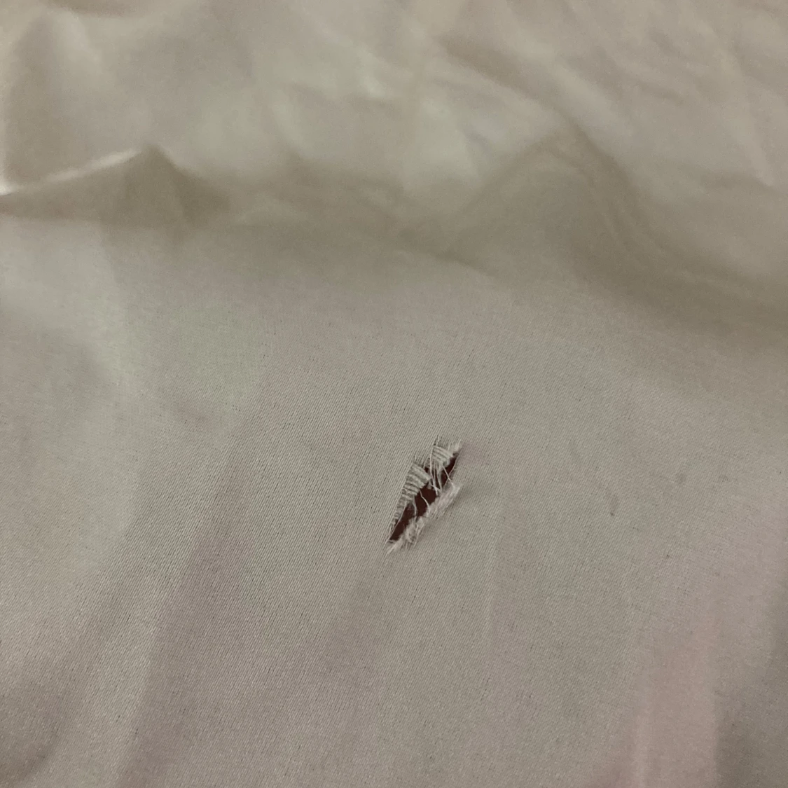 Ljusbeige spetslinne från BikBok - 4