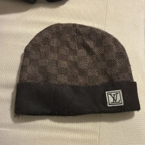 L,V mössa - Priset kan diskuteras vid snabb affär 