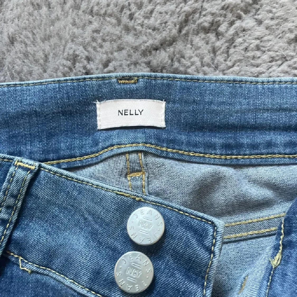 Lågmidjade jeans Nelly  - 2