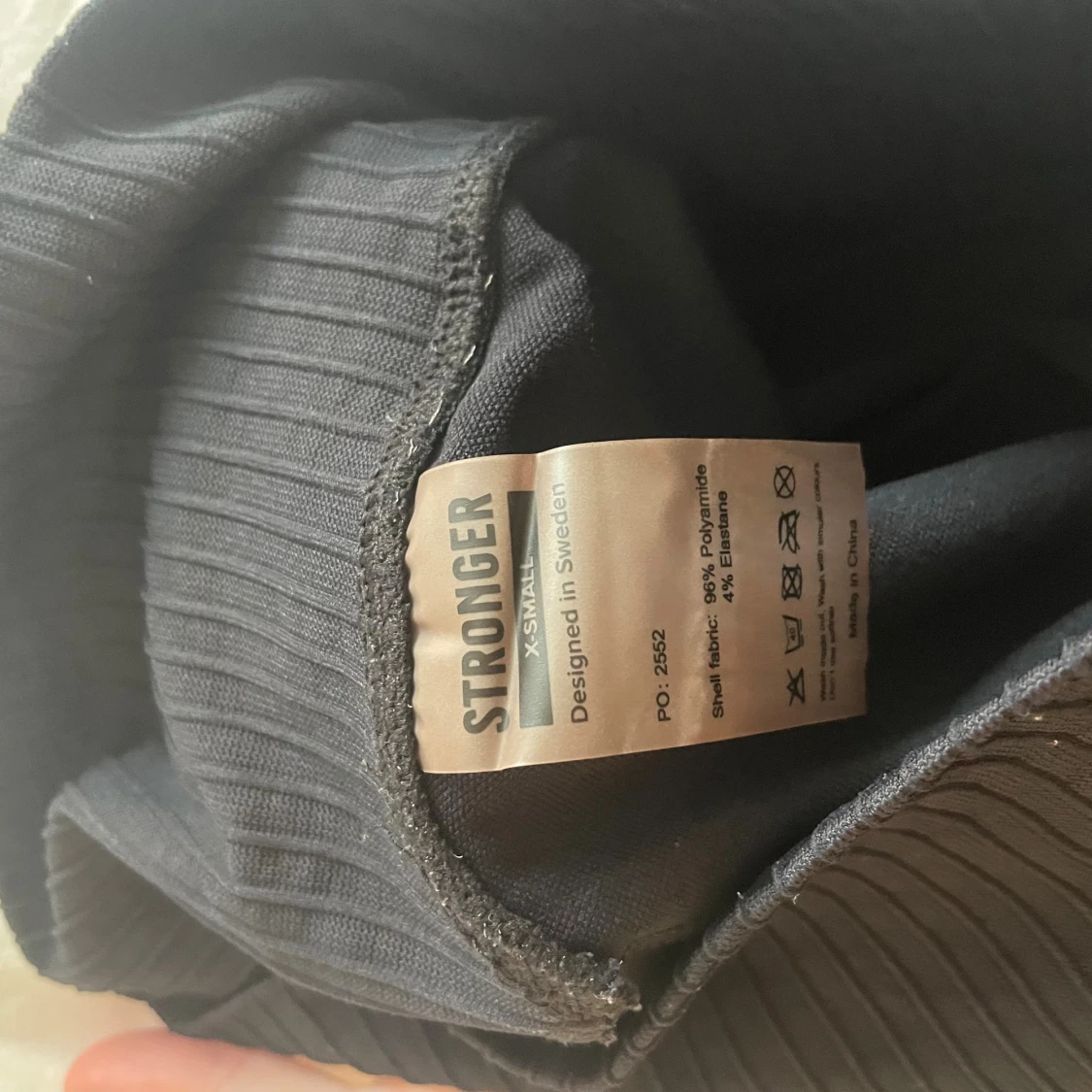 Svarta träningstights  - 4