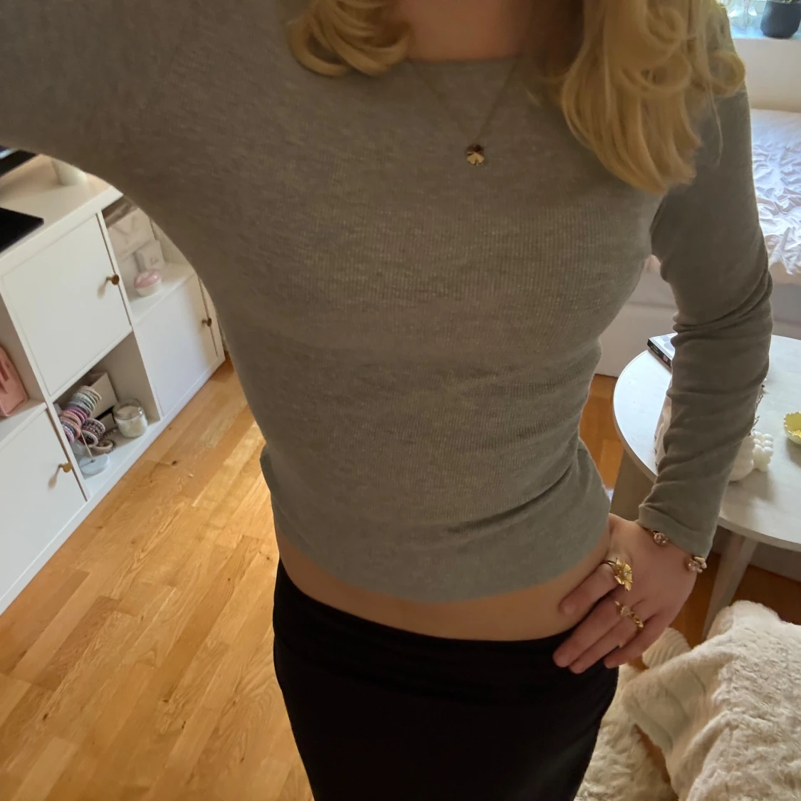 Grå ribbad långärmad topp - 2