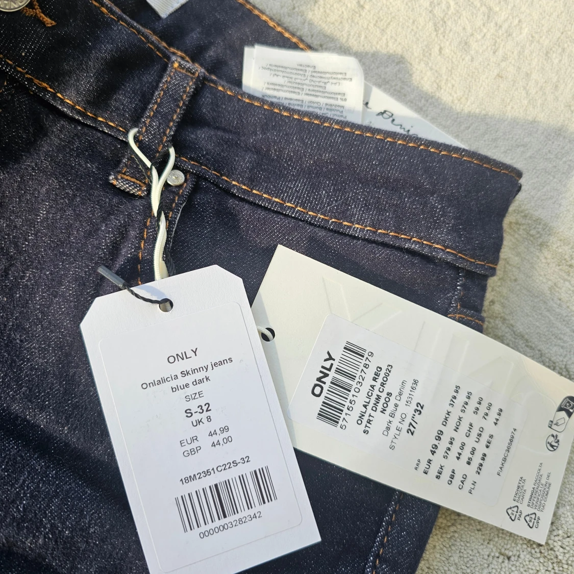 Mörkblå jeans från ONLY, Alicia 27/32 - 2