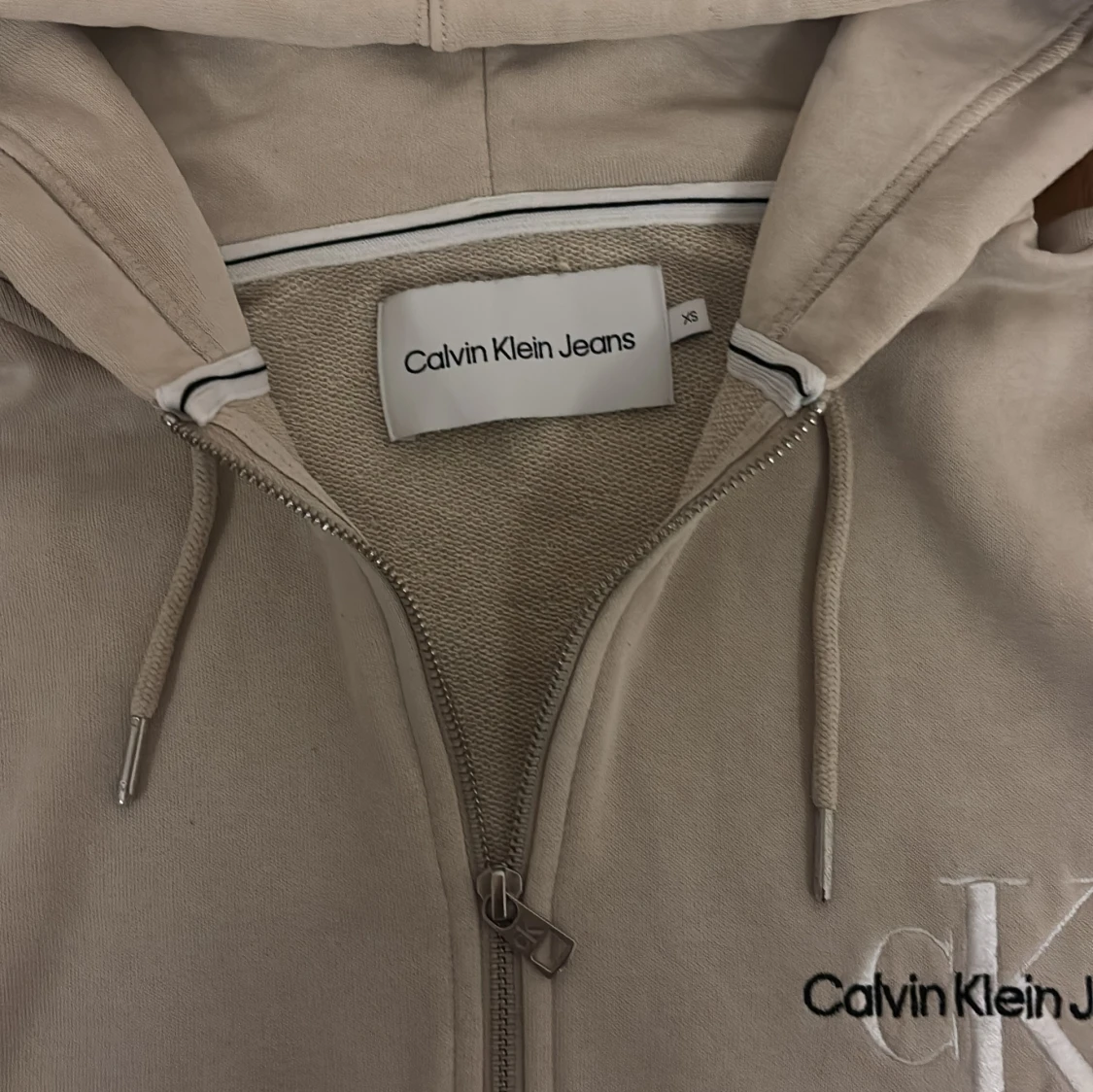 Beige hoodie från Calvin Klein Jeans - 1