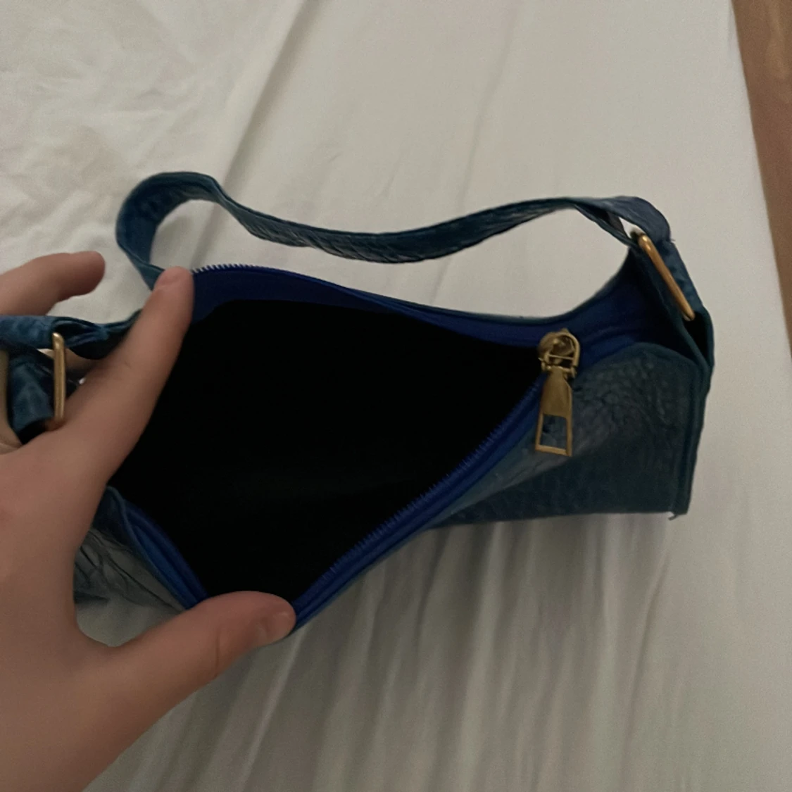 Blå Snakeskin axelväska  - 91