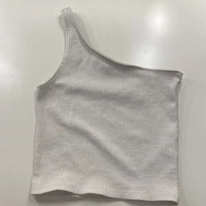 Fint linne - Vit linne från Gina i s, använt typ 2 gånger 