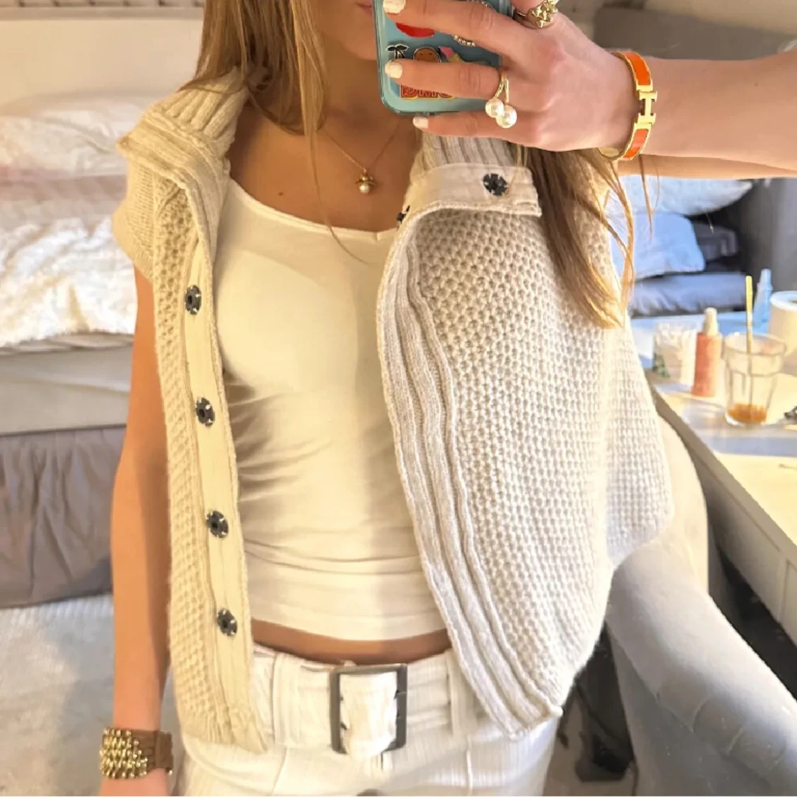 Kortärmad stickad kofta - 90